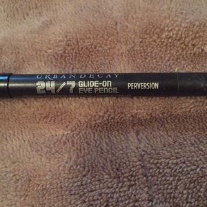Urban Decay 24/7 Glide on Eye Pencil perversion
